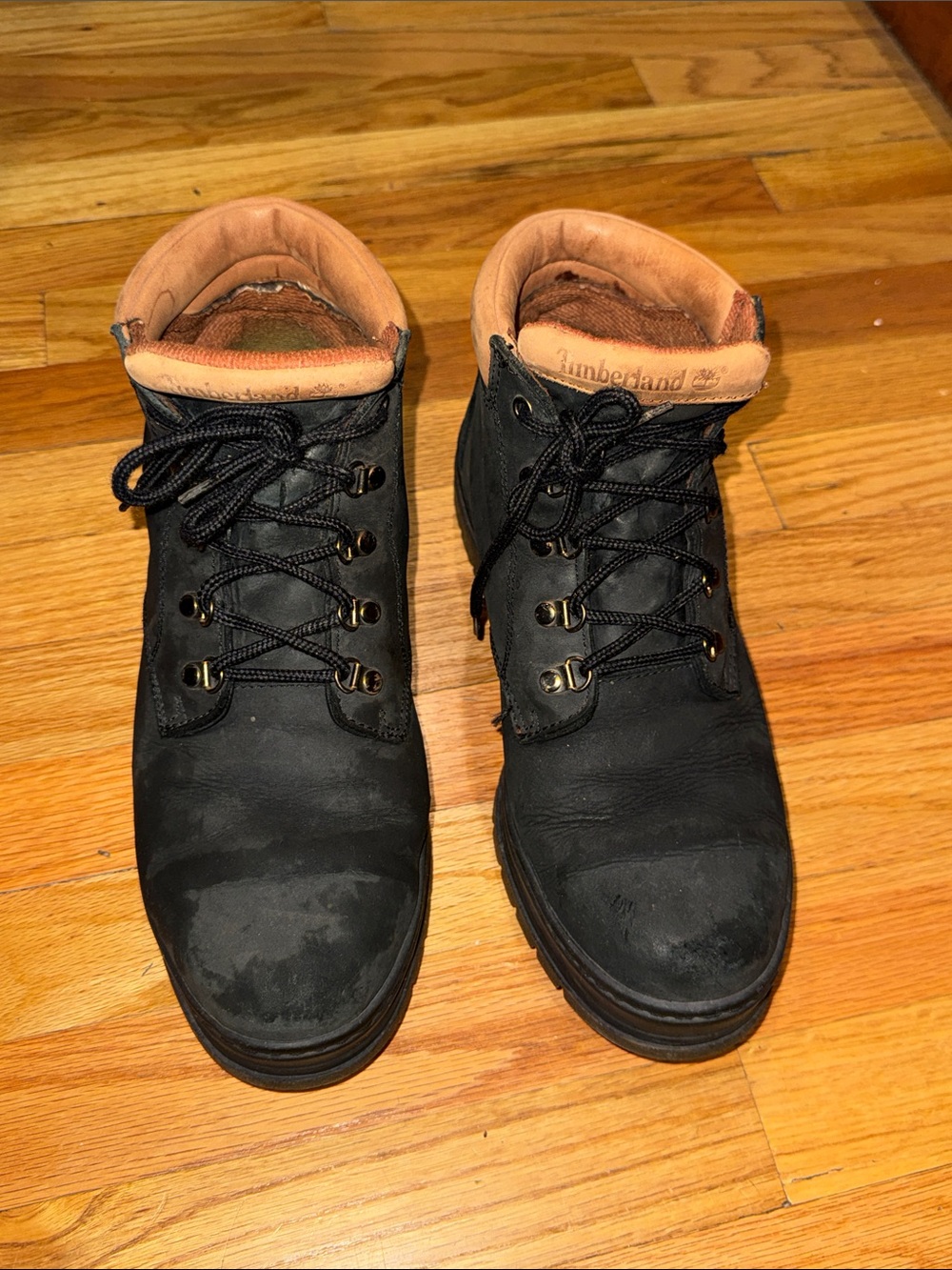 Timberland Black Leather Men’s Lace-Up Boots with Tan Collar Sz 11.5